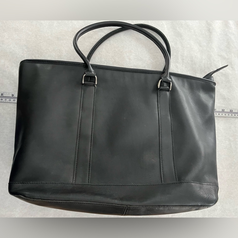 Black Leather LL Bean Men or Women’s Bag